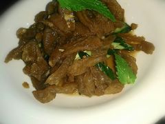 -大鸭梨烤鸭店(金顶街店)