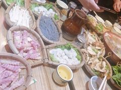 -阿婆情腊排骨火锅(金虹路店)