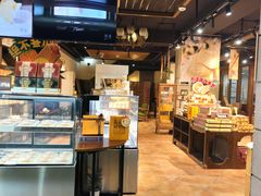 -黄远堂凤梨酥·伴手礼(中山路六店)