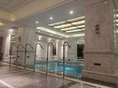 -大连金石滩绿发温泉假日酒店