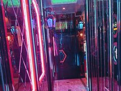 -路边边.炒菜烧烤.音乐餐厅(良乡长虹店)