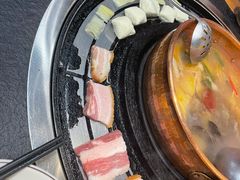 -阿山卓·野生菌火锅·纳西火塘烤肉