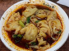 红油抄手-花市豌杂面(民生路店)