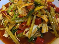 -二孃鸡爪爪(东郊记忆店)