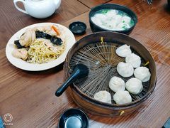 万寿斋小笼包-万寿斋(山阴路店)