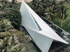 -海南清水湾莱佛士酒店