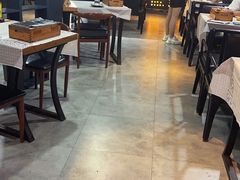 -云晓光头烧烤吧(盛夏店)