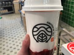 草莓牛乳-眷茶(赛格国际购物中心店)