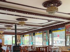 -鲁朗边巴次仁农家石锅