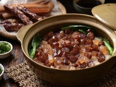 一级腊味煲仔饭-润泽园椰子鸡(汇一城店)