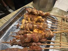 -辰鼎水汇串吧·胶东小船海鲜(平乐园店)