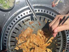 -马路牙子烧烤音乐酒馆(望京店)