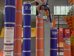 -嗨翻Hi-Fun竞技主题乐园·蹦床亲子生日轰趴(国光1937店)