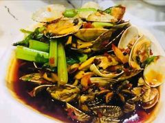 -凤凰路何眼镜香辣蟹(花果园店)
