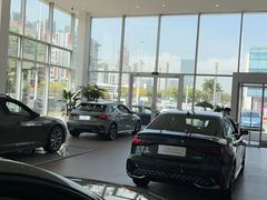 -深圳锦龙奥迪4S店(前海店)