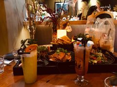 -TiKi餐厅酒吧