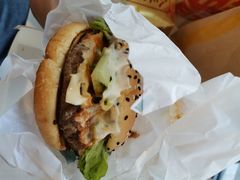 -麦当劳(虹梅路地铁站店)