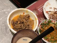 -一绪に寿喜烧(荟聚店)