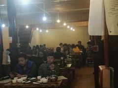 -小锅巴纳西餐厅
