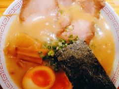 -老龙亭拉面店