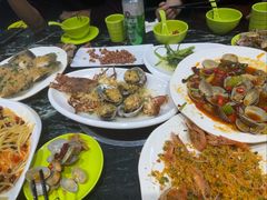 -小海豚•老字号海鲜餐厅(天涯店)