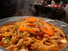鸡爪煲-胖哥俩肉蟹煲(湖滨银泰in77店)
