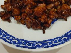 酱爆鸡丁-东兴楼饭庄(六里桥店)