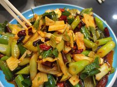 -瑞杰烧烤店·24小时营业(山东路店)