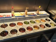 -唯爱KTV聚会餐厅(仙林东城汇店)