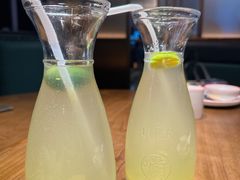 -新白鹿餐厅(滨江银泰店)
