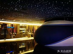 -伯尔曼航空主题西餐厅(大洋百货店)