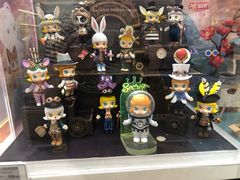 -泡泡玛特POPMART(上海环球港店)