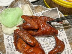 -蝴蝶里·粤菜·点心(滨江龙湖店)