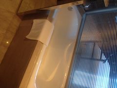 iphone_upload_pic-上海龙之梦万丽酒店