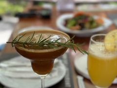 -Chom Cafe and Restaurant