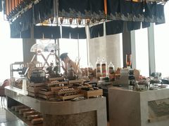 -万达文华酒店·48F云端窗景美食汇自助餐厅