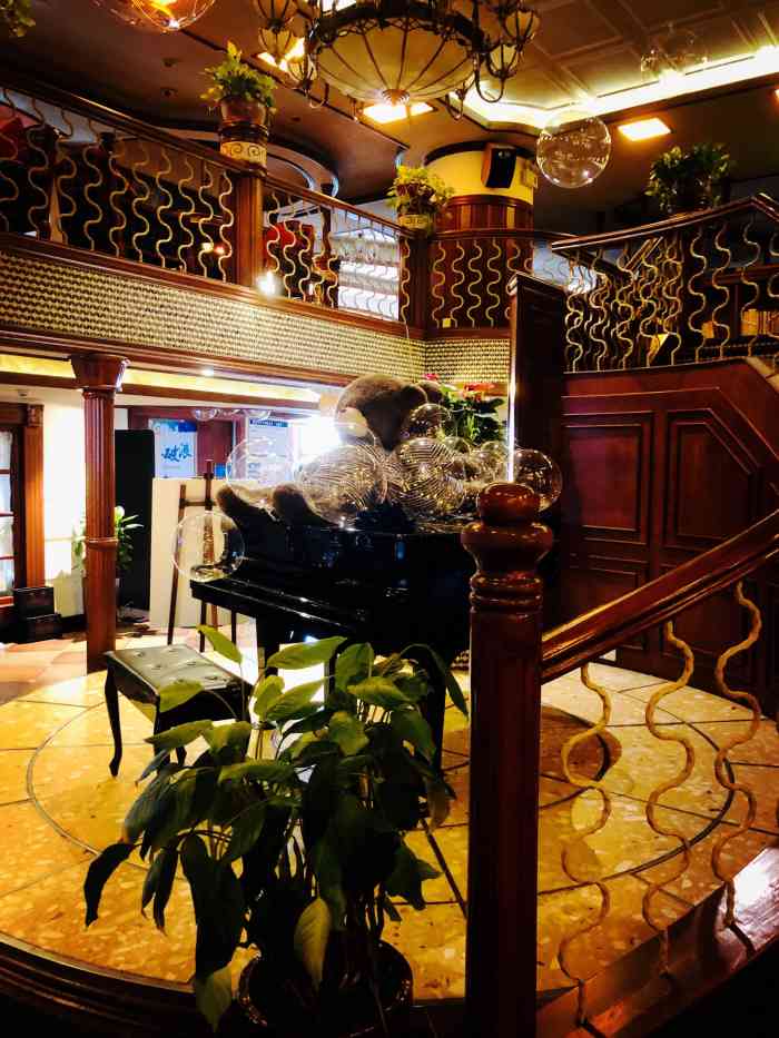 蔚蓝卡夫卡(崇州双桥店)-"崇州相对好点的西餐厅(还有中餐)石锅饭,.