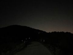 -鬼笑石后山停车场