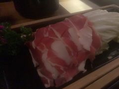 -湊湊火锅·茶憩(杭州湖滨银泰in77店)