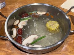 -呷哺呷哺(普陀乐购真北店)