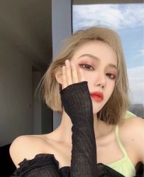 -变画·发型STUDIO