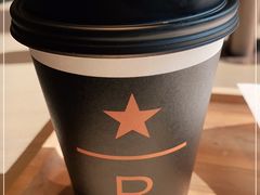 -星巴克臻选(上海今潮8弄店)