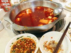 -味之溢美蛙仔姜兔·肥肠鱼•耗儿鱼(文星店)
