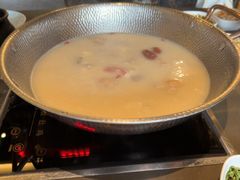 -捞王锅物料理(上海世茂广场店)