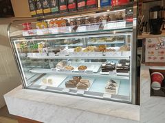 面包甜点陈列柜-Peet's Coffee皮爷咖啡(上海长风大悦城店)