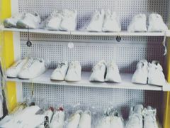 -翰皇直营洗衣洗鞋(望京鹿港店)