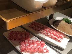 -海底捞火锅(金山百联店)