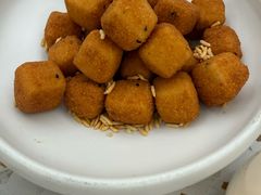 -大树餐厅(环球港店)