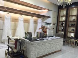 -南京宝娜嫁衣婚纱礼服馆(中央路店)