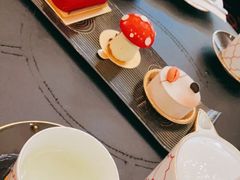 -Salon de The de Joel Robuchon(外滩18号店)